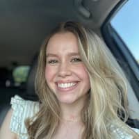 Sitter Profile Image: Lexi S.