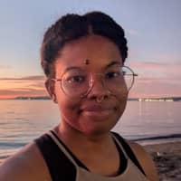 Sitter Profile Image: Haley L.