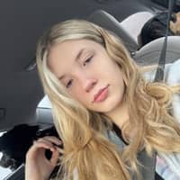 Sitter Profile Image: Chloe D.