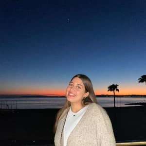 Sitter Profile Image: Sarah A.