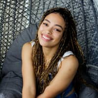 Sitterprofilbild: Lana S.