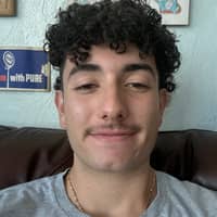 Sitter Profile Image: Giovanni B.