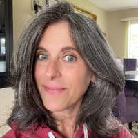 Sitter Profile Image: CHRISTINE D.