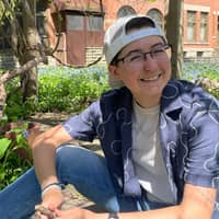 Sitter Profile Image: Kalli D.