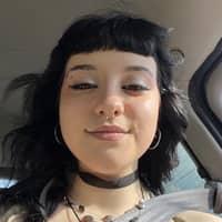 Sitter Profile Image: Abigail S.