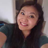 Sitter Profile Image: Laetitia S.