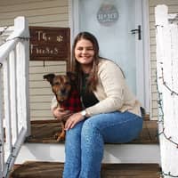 Sitter Profile Image: Valari J.