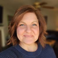 Sitter Profile Image: Lindsey L.