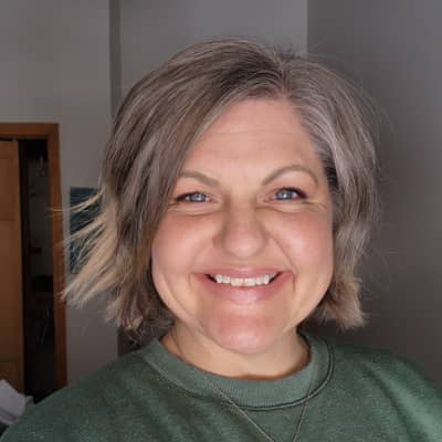 Sitter Profile Image: Lindsey L.