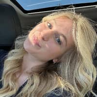 Sitter Profile Image: Courtney M.