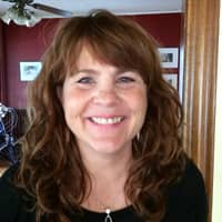 Sitter Profile Image: Carrie W.