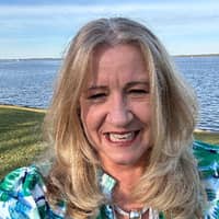 Sitter Profile Image: Esme M.