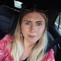 Sitter Profile Image: Elizabeth Y.