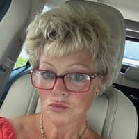 Sitter Profile Image: Angela C.