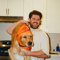 Sitter Profile Image: Robert M.