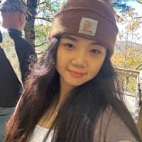 Sitter Profile Image: Jiayi S.