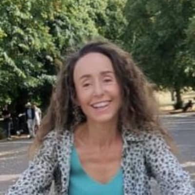 Foto de perfil del cuidador: Esther M.