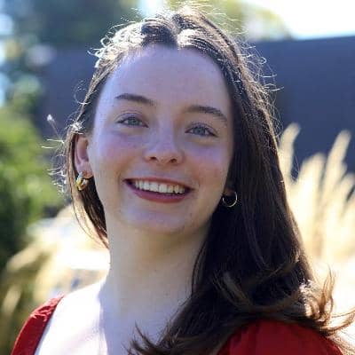 Sitter Profile Image: Alina P.