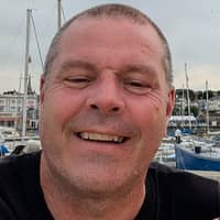 Sitter Profile Image: Raymond W.