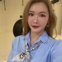 Sitter Profile Image: Yee Rim C.