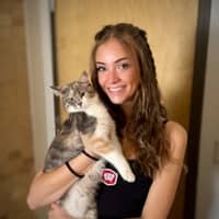 Sitter Profile Image: Gwyneth H.