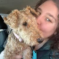 Sitter Profile Image: Hannah M.