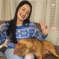 Sitter Profile Image: Hannah J.