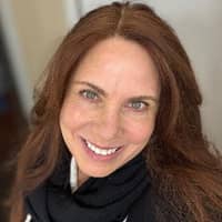 Sitter Profile Image: Renee I.