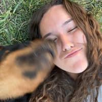 Sitter Profile Image: Paige H.