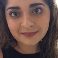 Sitter Profile Image: Isabella P.