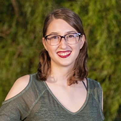 Sitter Profile Image: Lauren M.