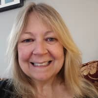 Sitter Profile Image: Shelley G.