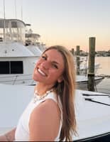 Sitter Profile Image: Maggie M.