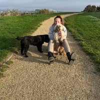 Sitter Profile Image: Harriet H.