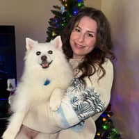 Sitter Profile Image: Vivien K.