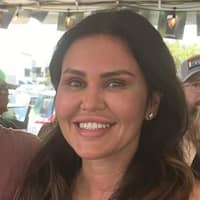 Sitter Profile Image: Brunna M.