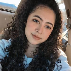 Sitter Profile Image: Iana R.