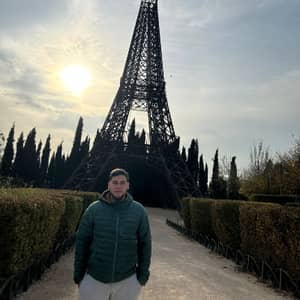 Sitter Profile Image: Elnis Neomar T.