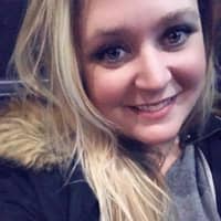 Sitter Profile Image: Laura E.