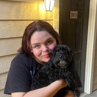 Sitter Profile Image: Isabella I.