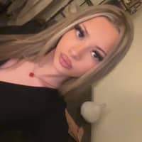 Sitter Profile Image: eliza c.