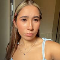 Sitter Profile Image: Melany Q.