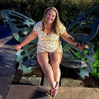 Sitter Profile Image: Carly C.