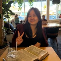 Sitter Profile Image: Hana C.