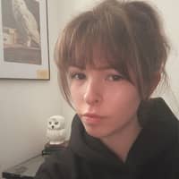 Sitter Profile Image: Kirsty C.