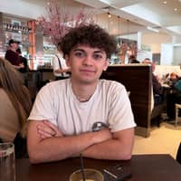 Sitter Profile Image: Lucas W.
