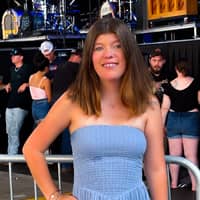 Sitter Profile Image: Peri O.