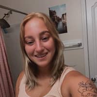 Sitter Profile Image: Kimberly T.