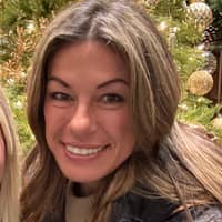 Sitter Profile Image: Christina W.