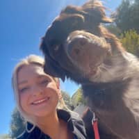 Sitter Profile Image: Elle S.